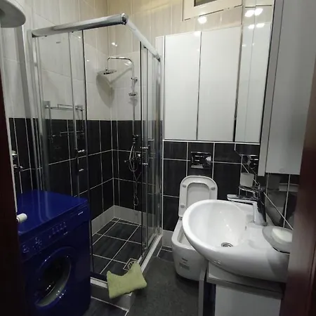 Nis Apartment 아파트