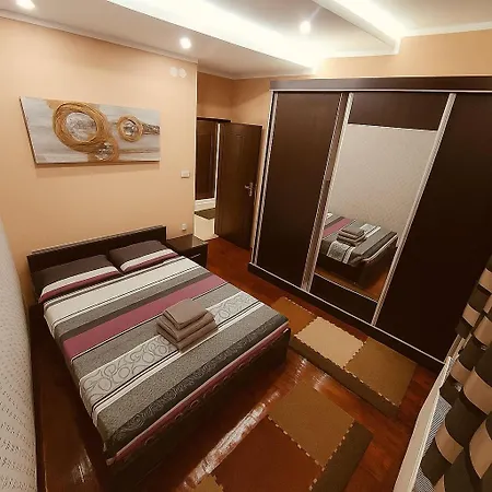 Nis Apartment 아파트 Ni